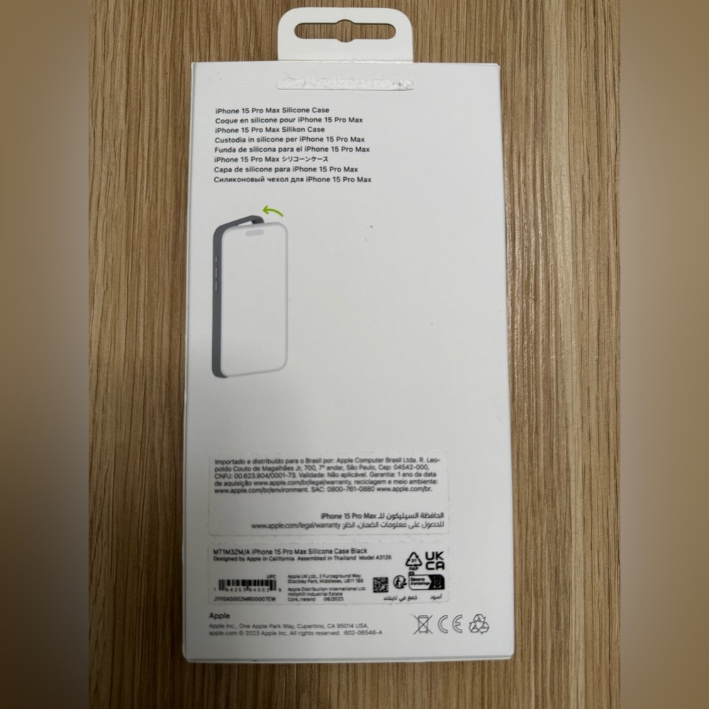 iPhone 15 Pro Max silicone case (Black) - Picture 7 of 9